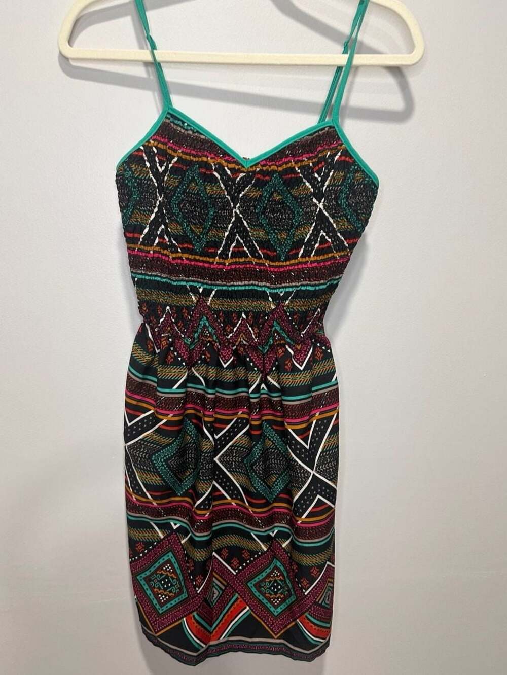 Earthbound Trading Co. Women's Boho Tribal Print Sleeveless Smocked Sundress Siz